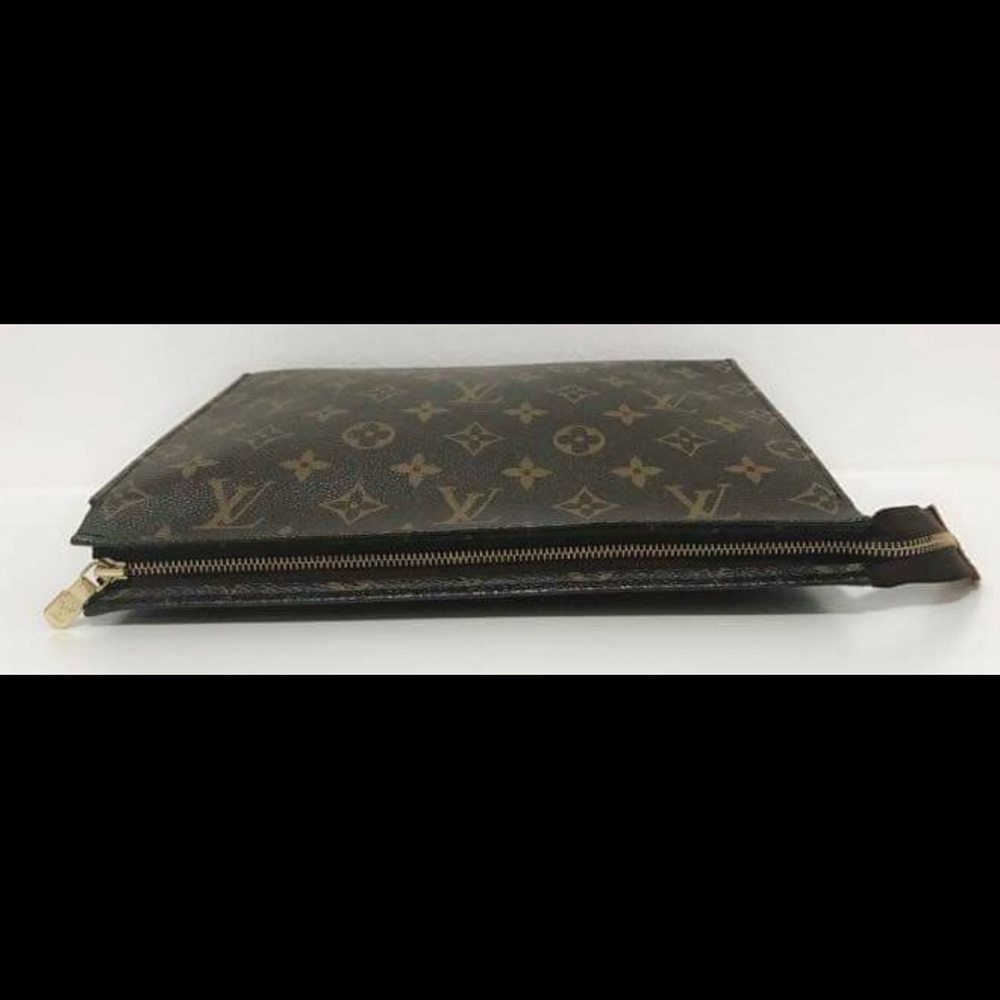 Louis Vuitton Toiletry 26 - Picture 4 of 8